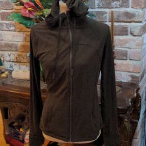 Lululemon hooded define jacket in Dark Olive